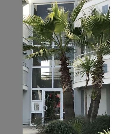 F2 Immeuble Les Pieds Dans L'Eau Apartment Villeneuve-Loubet Luaran gambar